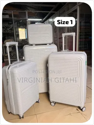 *4 In 1 Luxurious Unbreakable Suitcase*