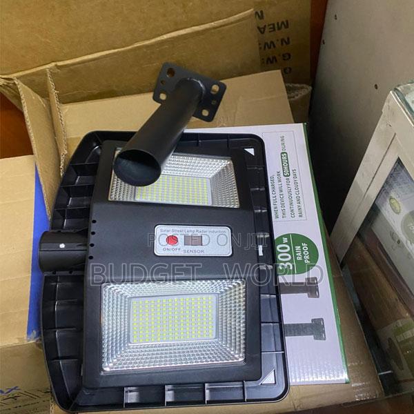 Smart Outdoor Lighting –300w Solar Lamp With Remote Control