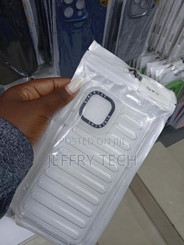 Case Designed for the Apple iPhone 11. - thumbnail 2