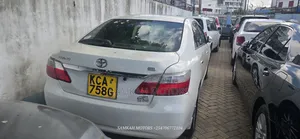Toyota Premio 2014 White