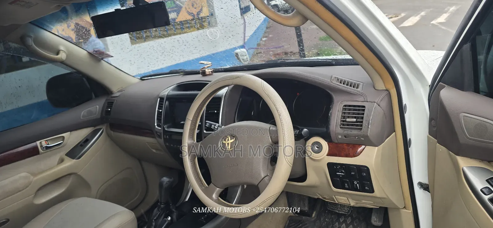 Toyota Land Cruiser Prado 2009 White