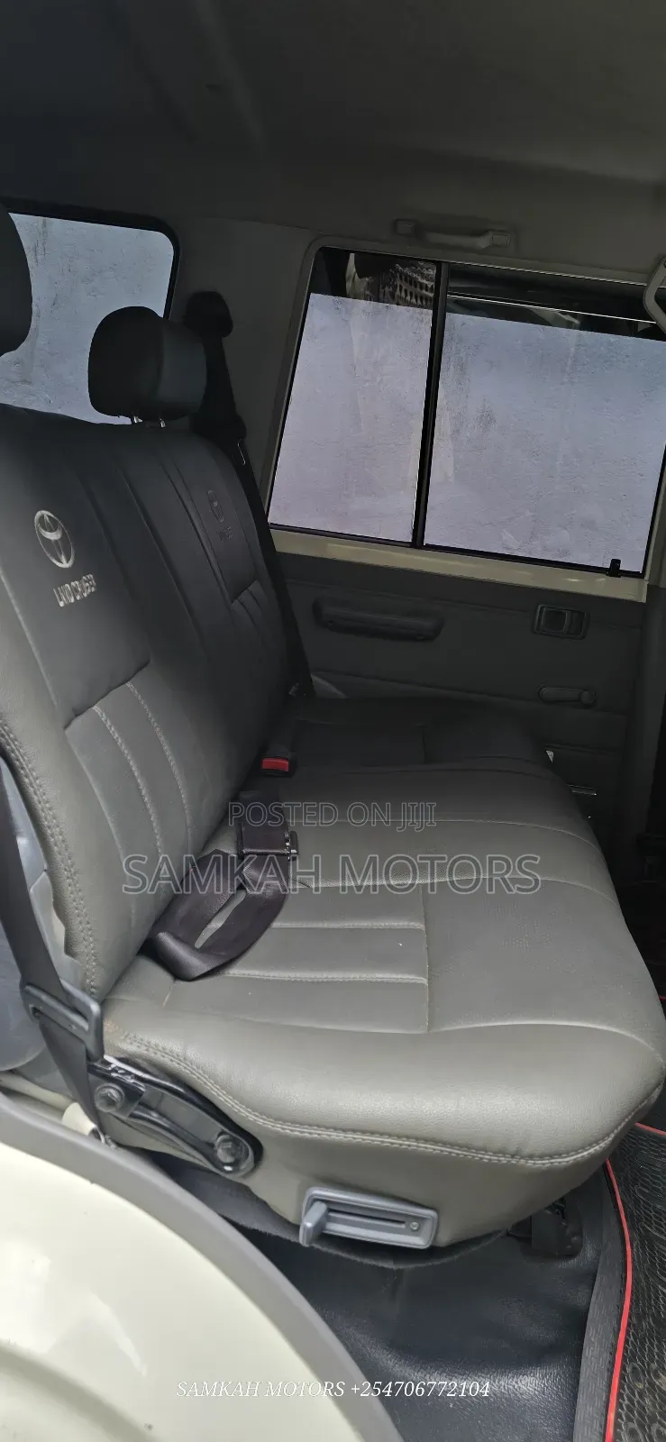 Toyota Land Cruiser 2018 White