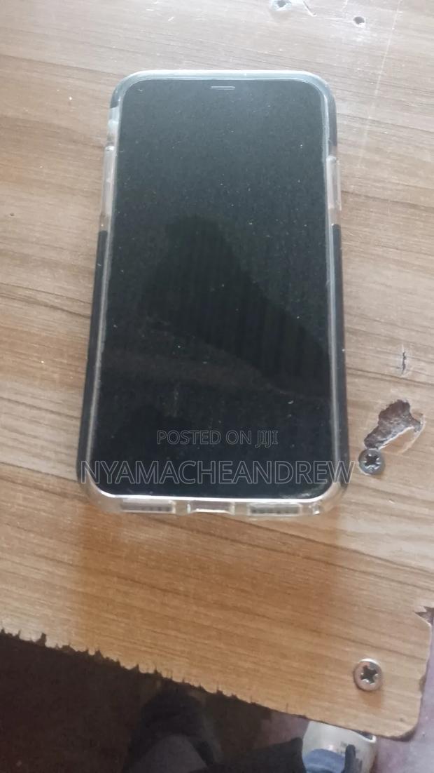 Apple iPhone X 256 GB White - thumbnail 2