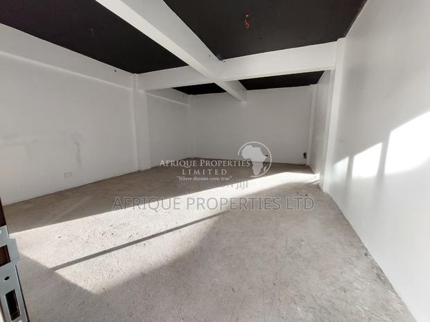 Spacious Office to Let on Ground in Thome - thumbnail 6