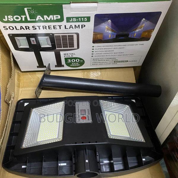 Wide Angle Lighting Coverage – 300w Solar Security Lamp