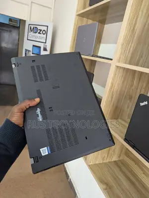 Laptop Lenovo ThinkPad X390 16GB Intel Core i5 SSD 256GB