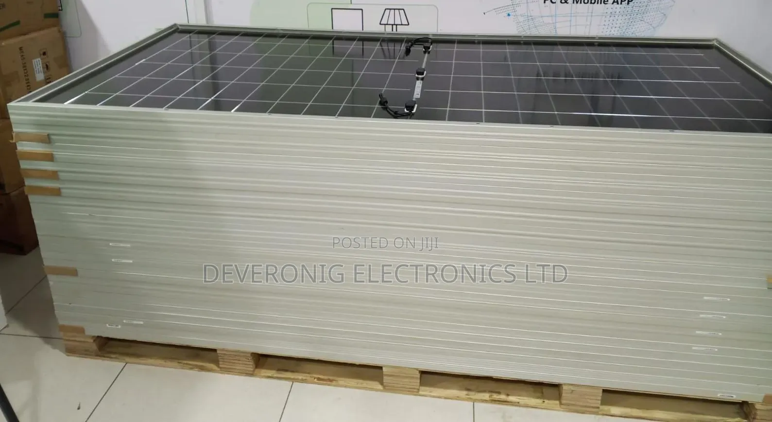 620watts Bifacial Solar Panels in Stock 