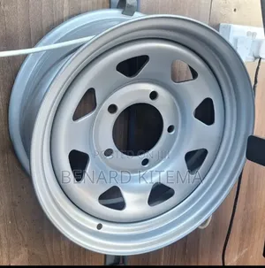 Landcruiser Hardtop 79" Series Rims Size 16" Inch