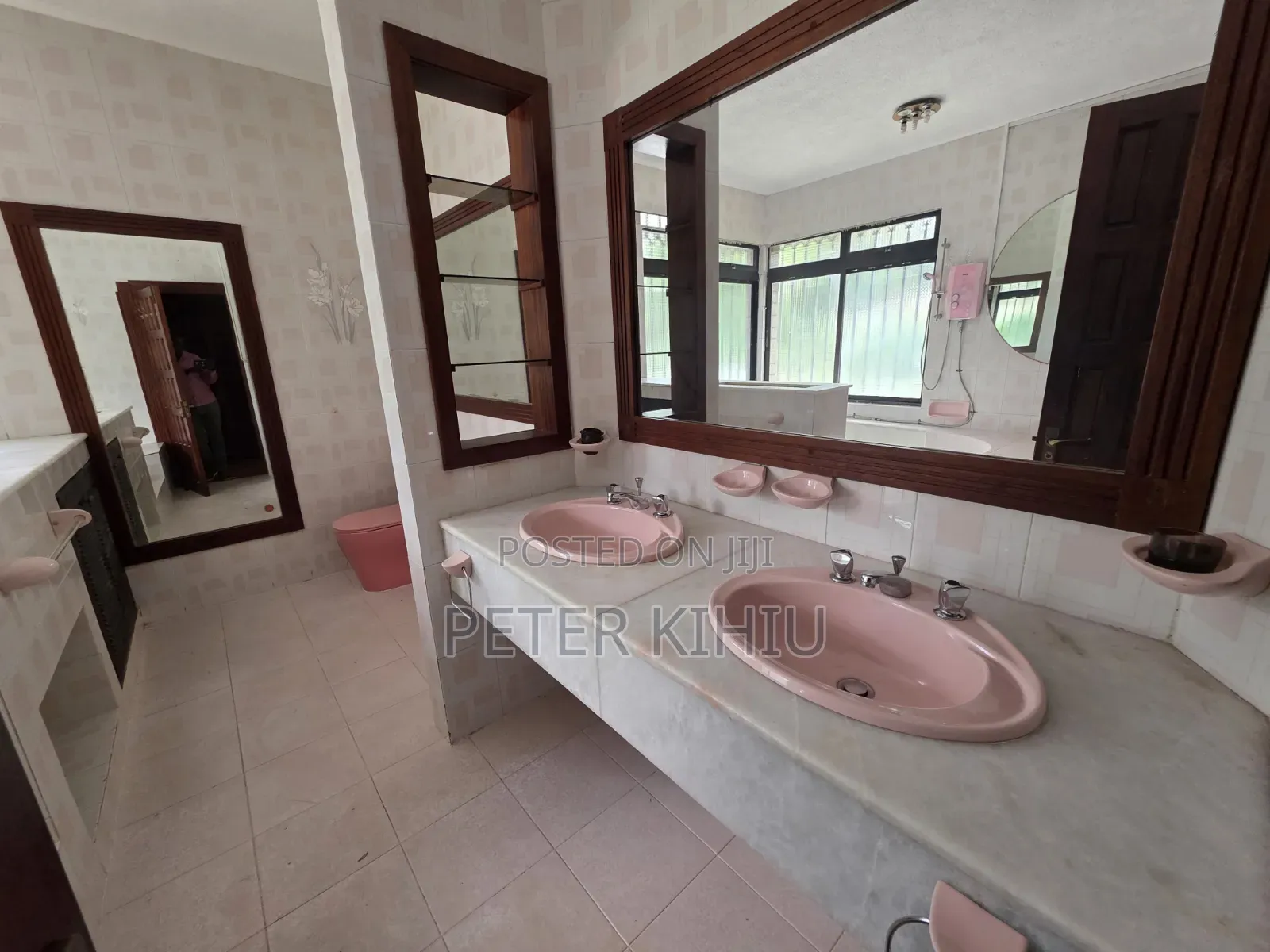 4bdrm Mansion in Muthaiga for rent