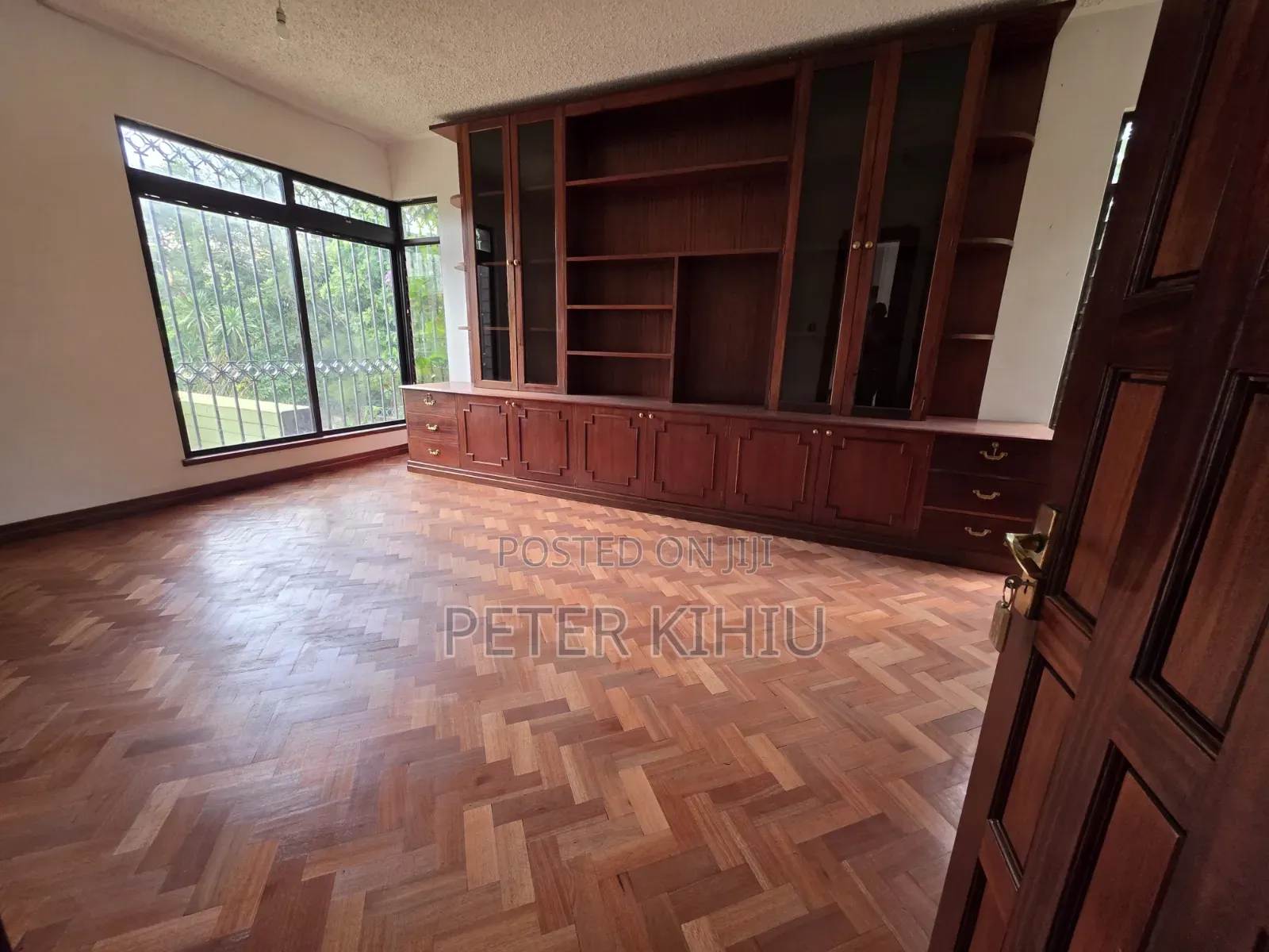4bdrm Mansion in Muthaiga for rent