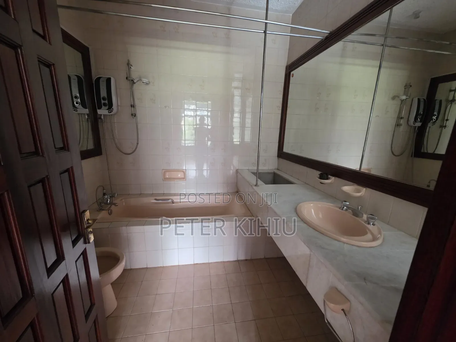 4bdrm Mansion in Muthaiga for rent