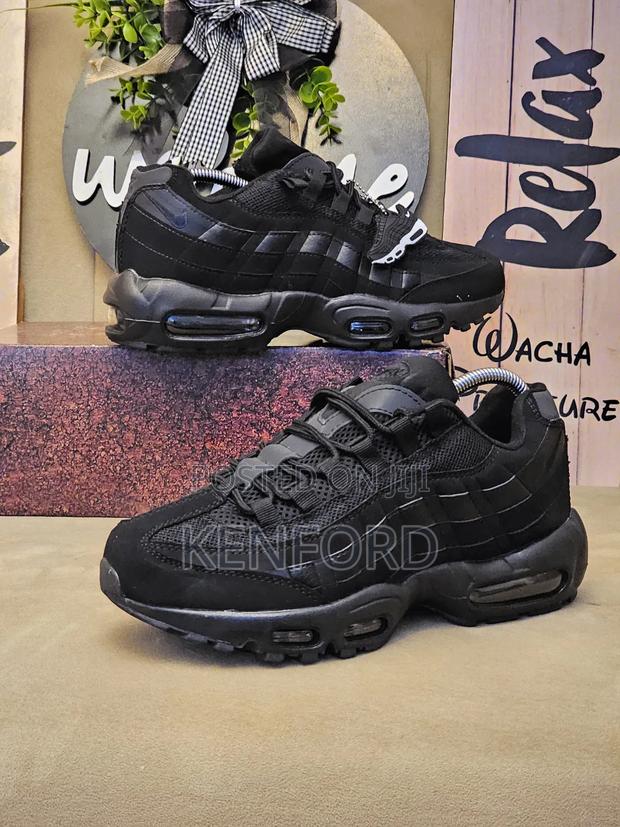 Airmax 95 at Elitee Kicks