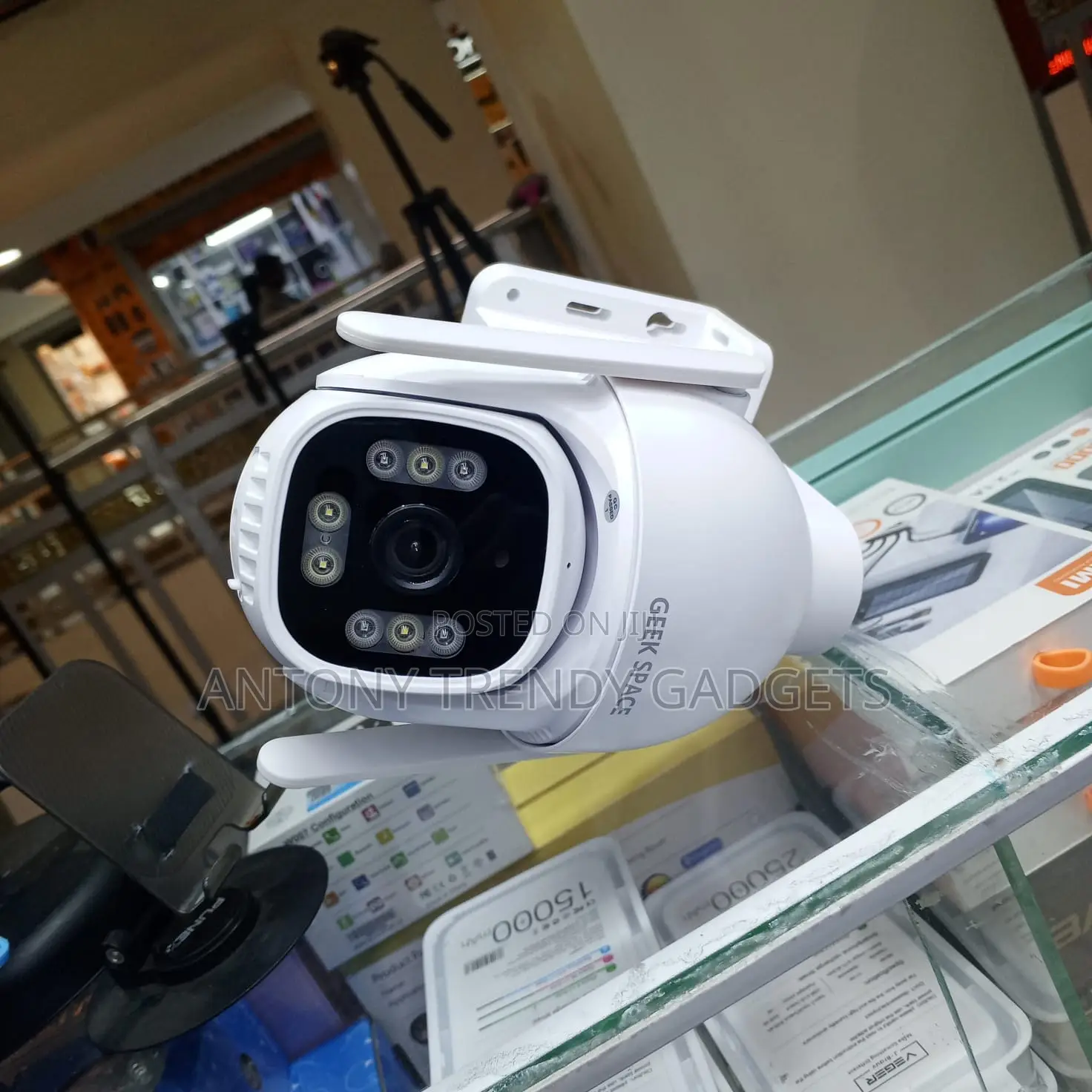 Geek Space Ai Solar Camera 5g PTZ Outdoor Security