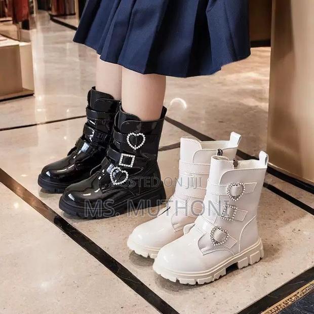 Girls Boots Size 27-35