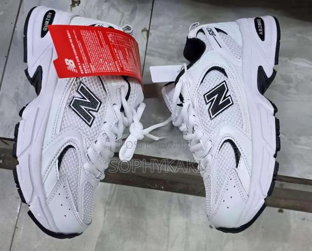 New Balance 530