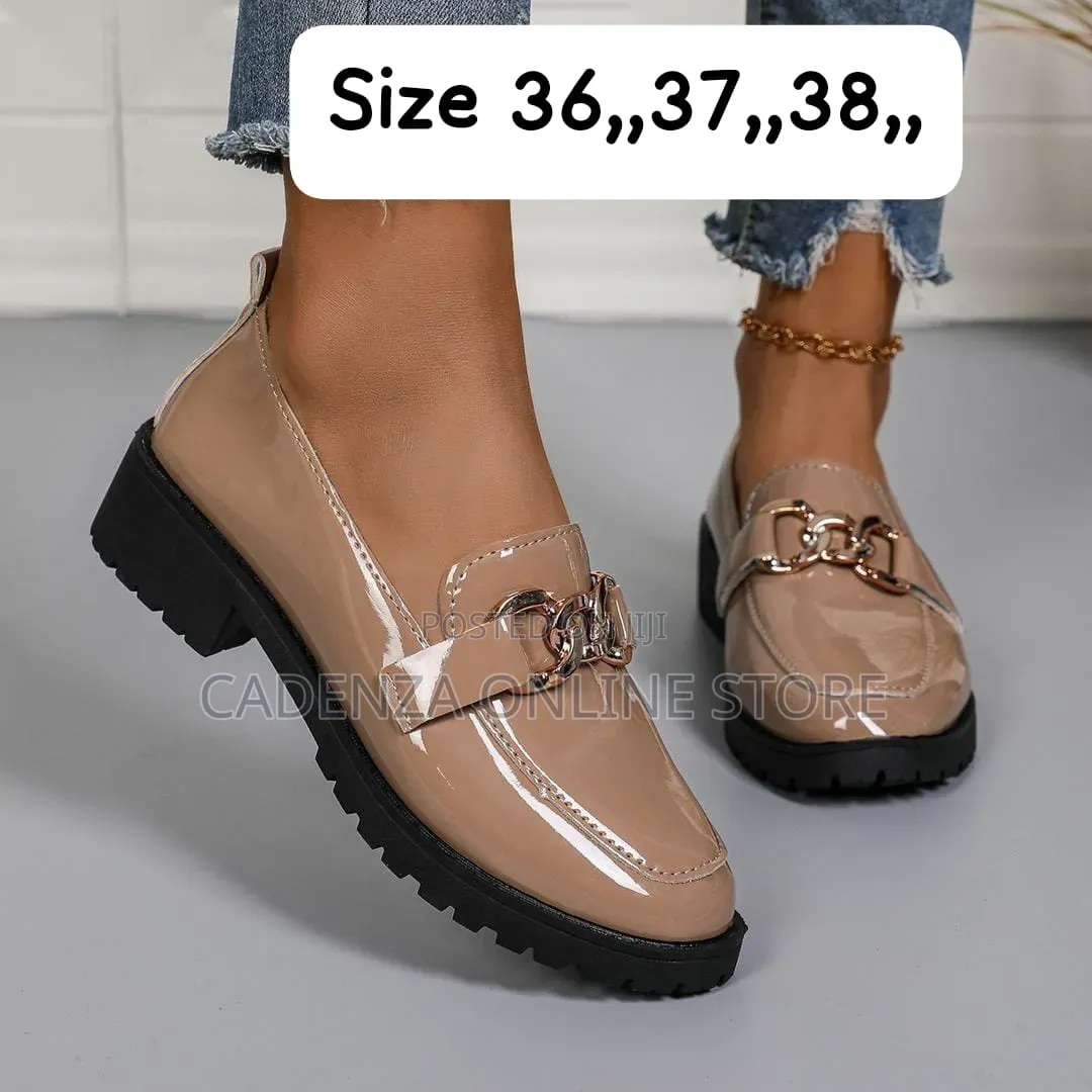 *Classic Brogues * *Size: As Indicated* *Offer!!