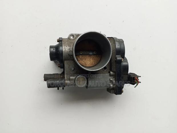 Toyota Mark (2) Throttle Body