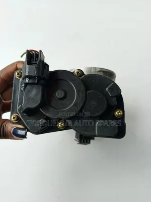 Toyota Mark (2) Throttle Body