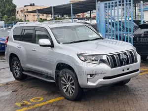 Toyota Land Cruiser Prado 2.8 2020 Silver