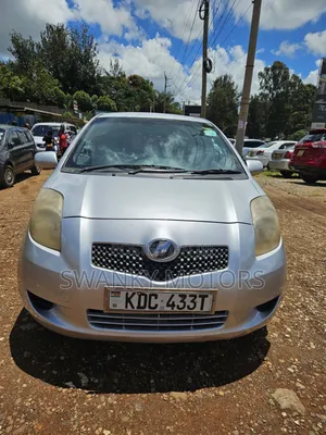Toyota Vitz 1.3 FWD 5dr 2007 Silver