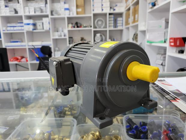 Helical Geared Motor Brand New All Sizes - thumbnail 2