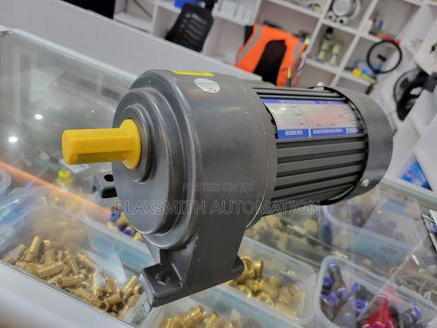 Helical Geared Motor Brand New All Sizes - thumbnail 4
