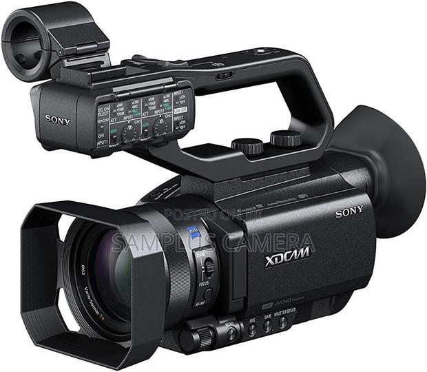 Sony PXW-X70 Professional Hand Held Camcorder - thumbnail 3