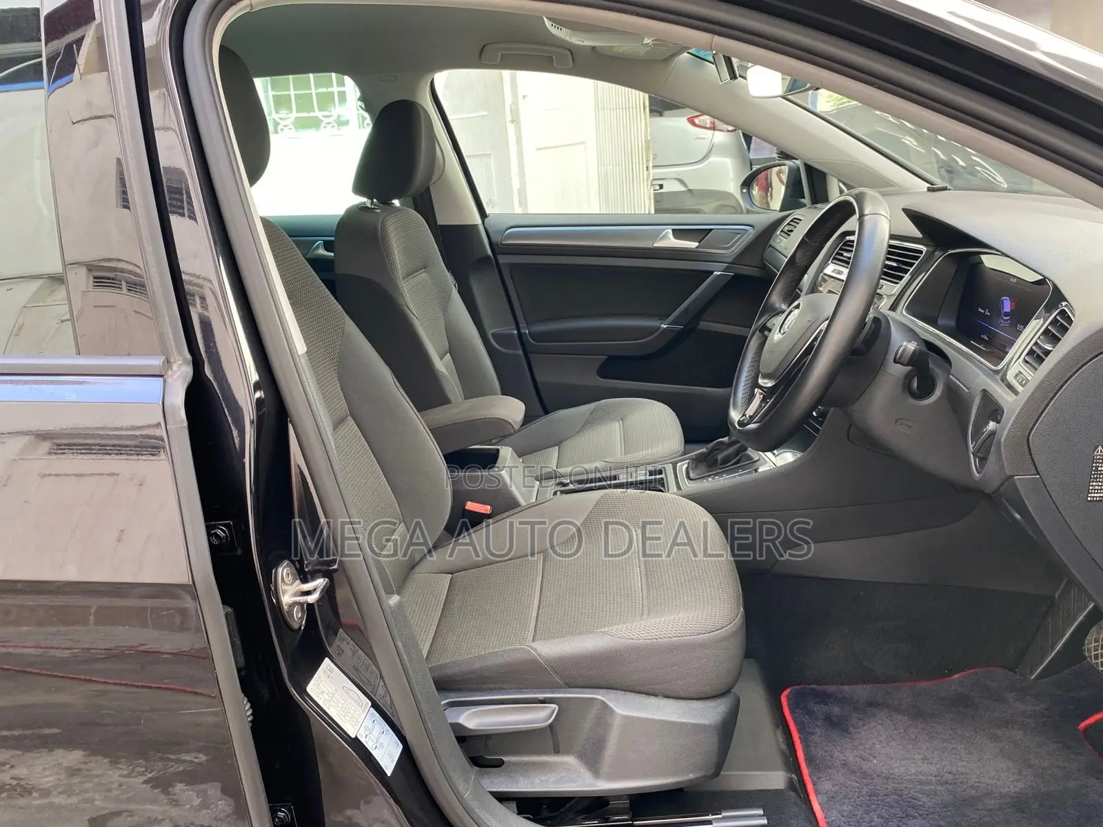 Volkswagen Golf 1.4T S FWD 2019 Black