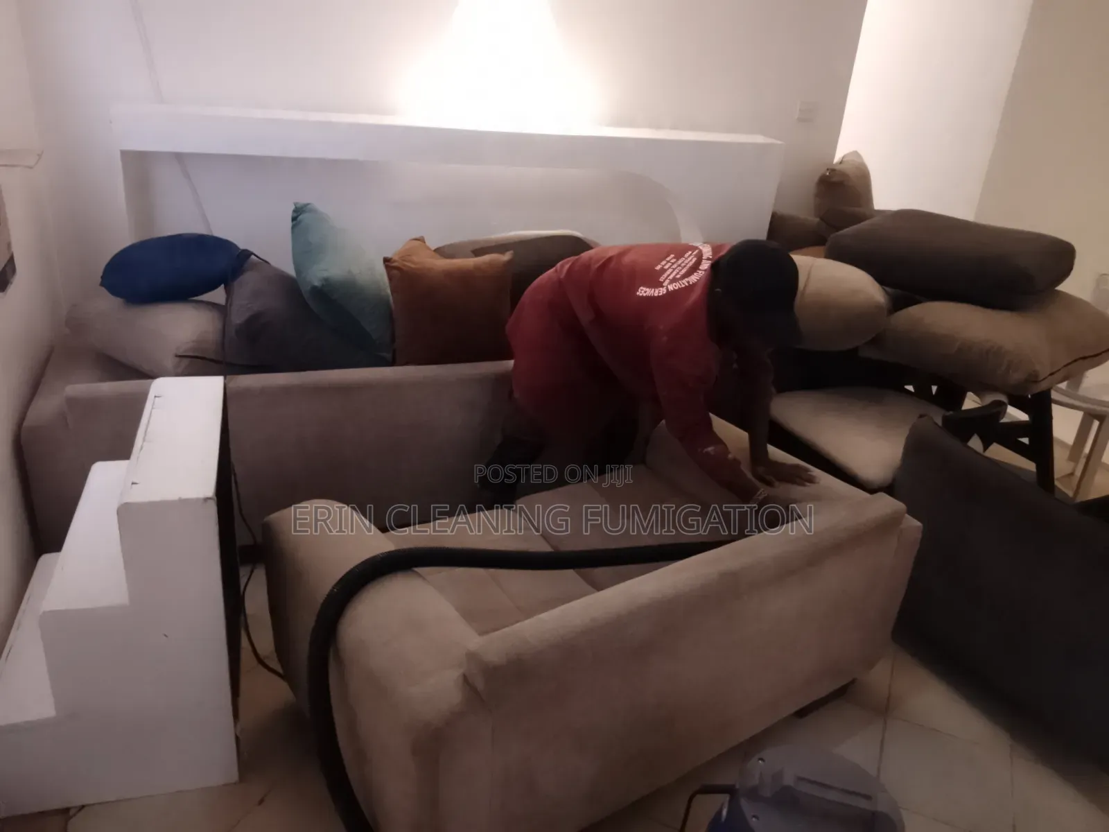 Quick Reliable and Efficient Sofa Cleaning/Fumigation