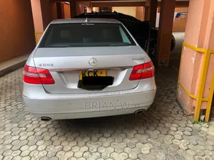Mercedes-Benz E300 2010 Silver
