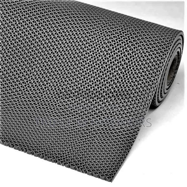 Commercial Grade Perforated S Mat