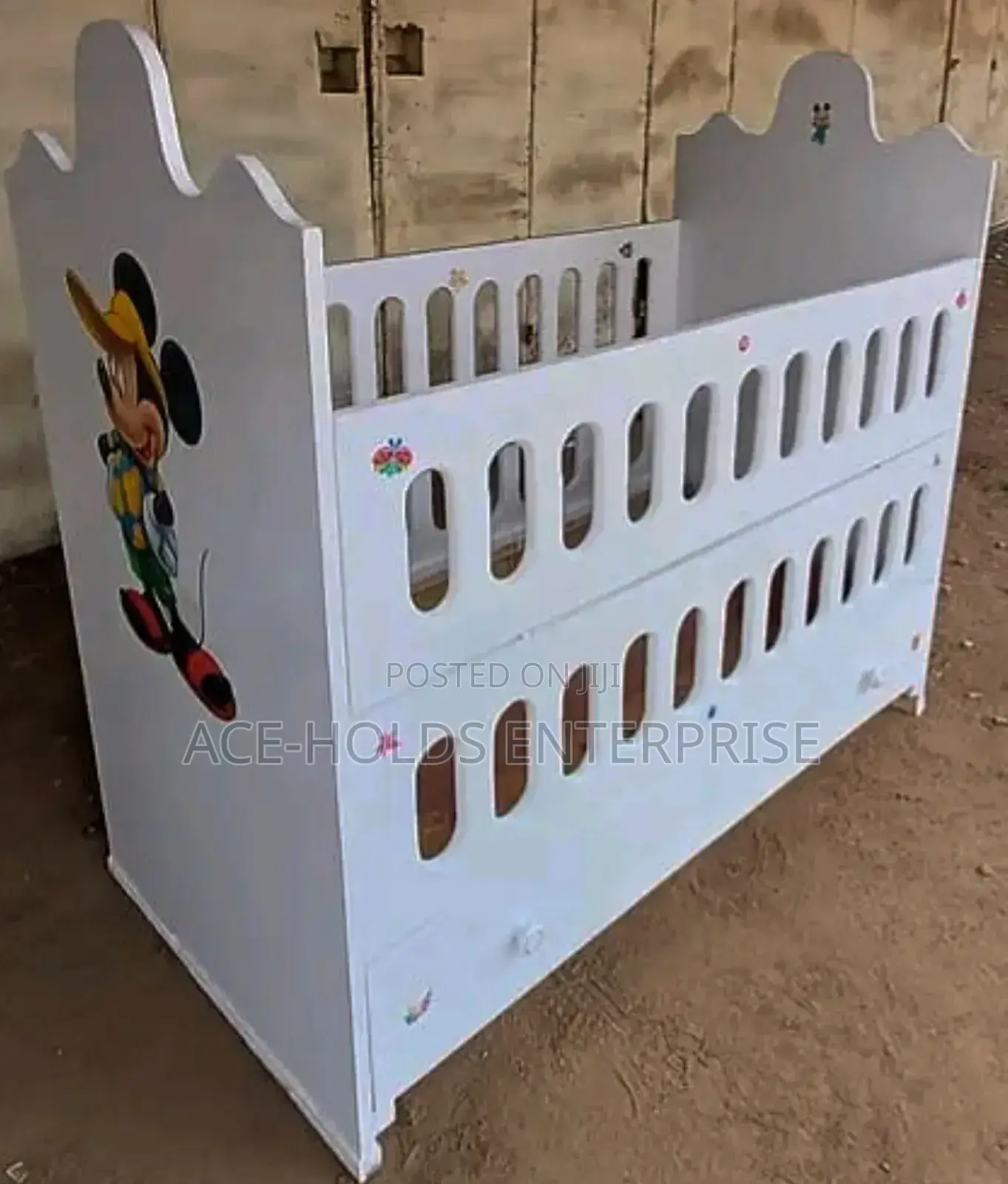 Cosy And Adorable- 3×6 Kids Baby Coat Bed