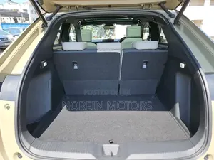 Honda Vezel 2021 Yellow