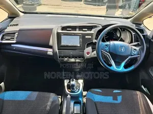 Honda Fit 2019 Ivory
