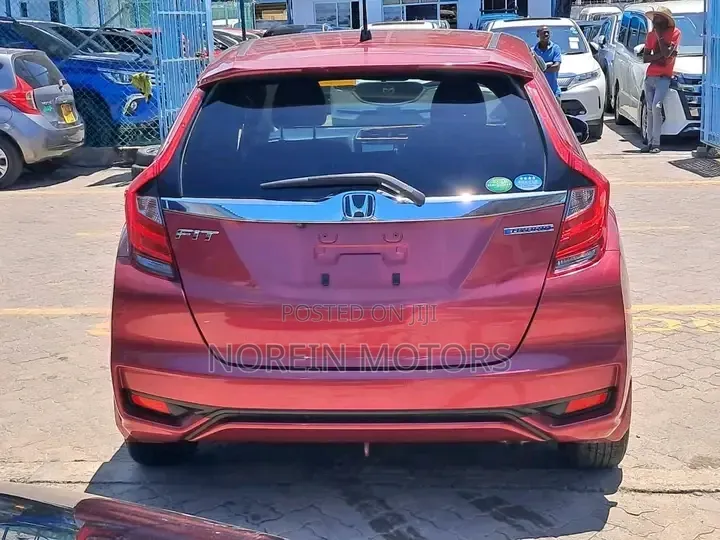 Honda Fit 2019 Ivory