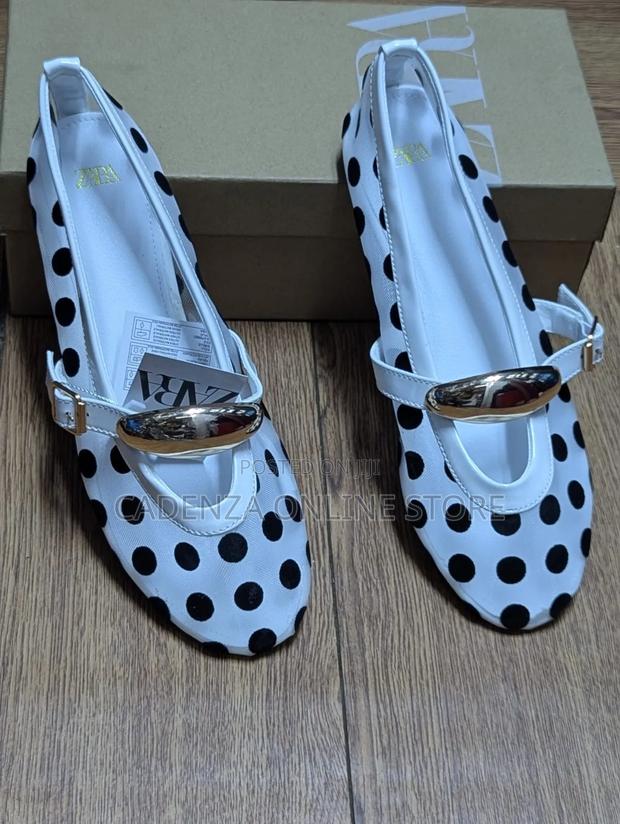 *Zara Ballerina Flats*
Now Available in Sizes
(37_41)