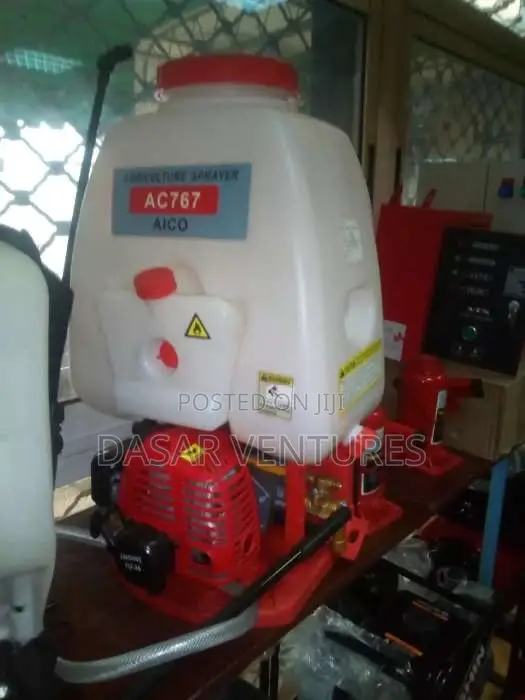 Sprayer Machine