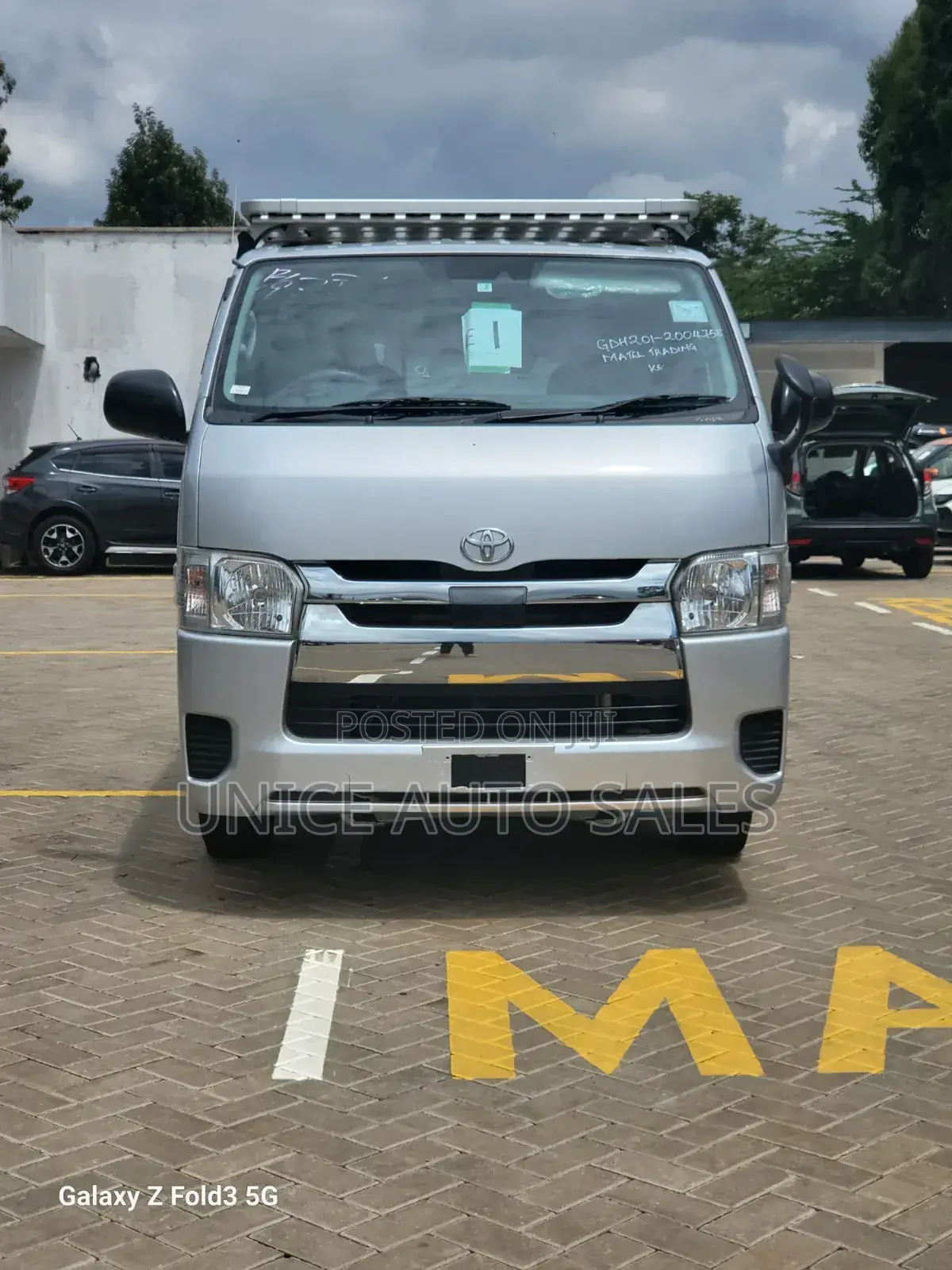 Toyota HiAce 2019 Silver