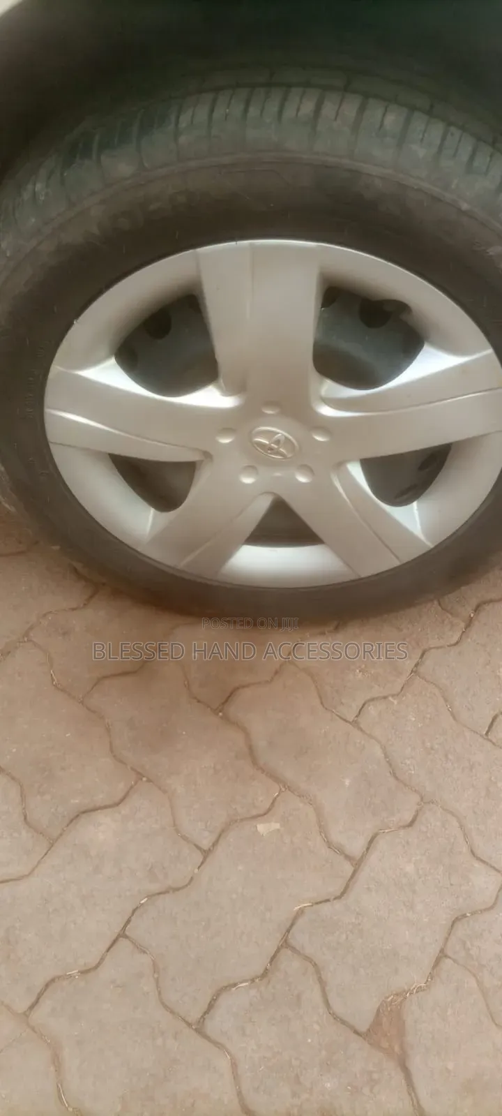 Wheel Cap Ractis 16"