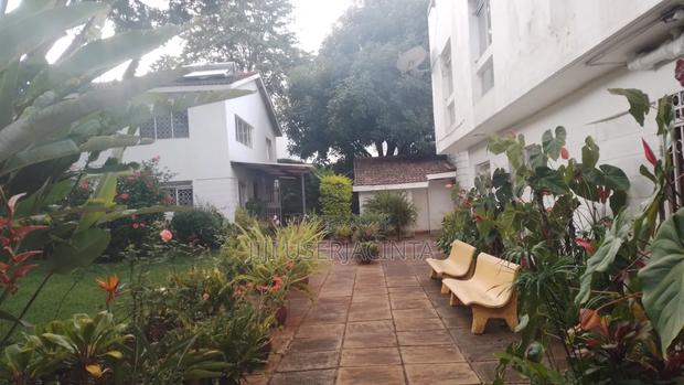 9bdrm Maisonette in New Muthaiga for sale