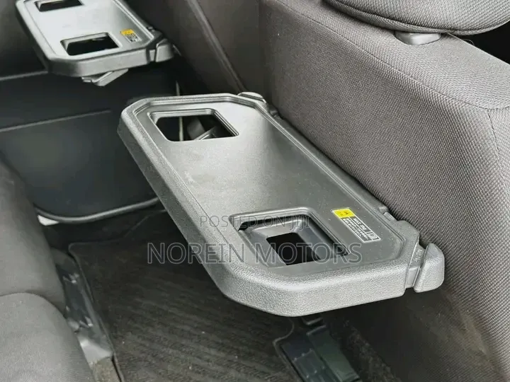 Toyota Tank 2019 White
