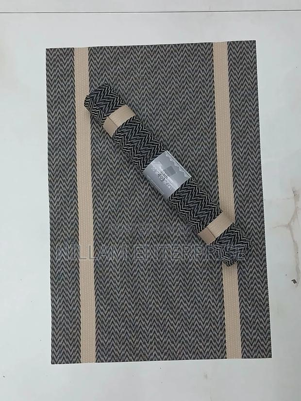 Dining Table Runner + Mats - thumbnail 3