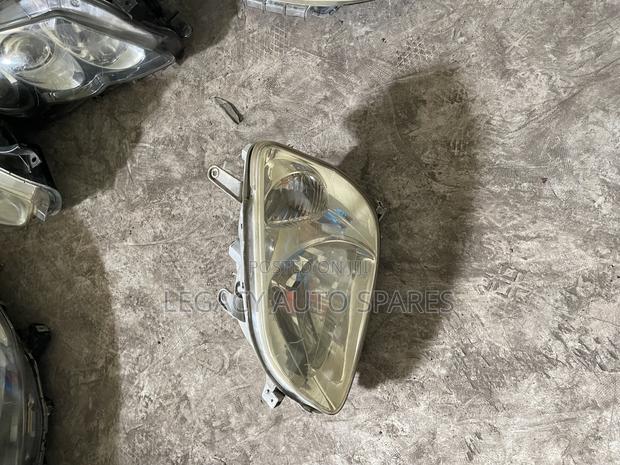 Toyota Raum Headlight - thumbnail 6