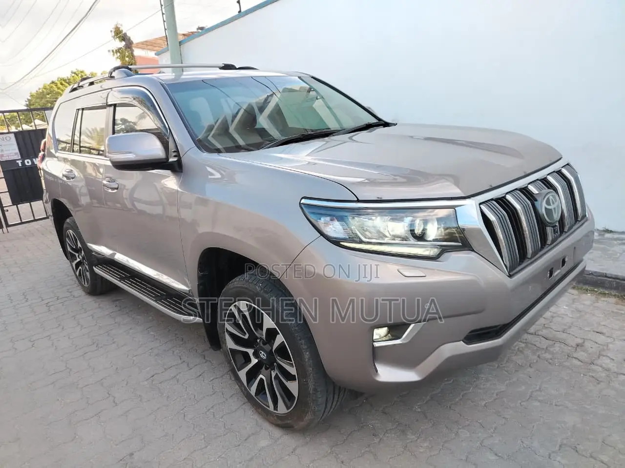 Toyota Land Cruiser Prado 2.8 2020 Brown