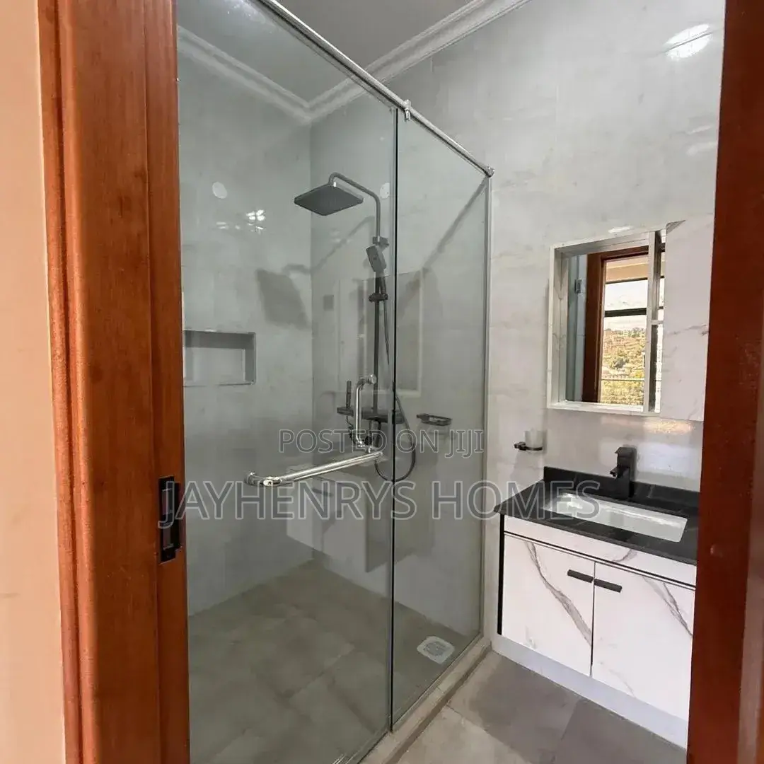 4bdrm House in Thindigua/Kasarini for sale
