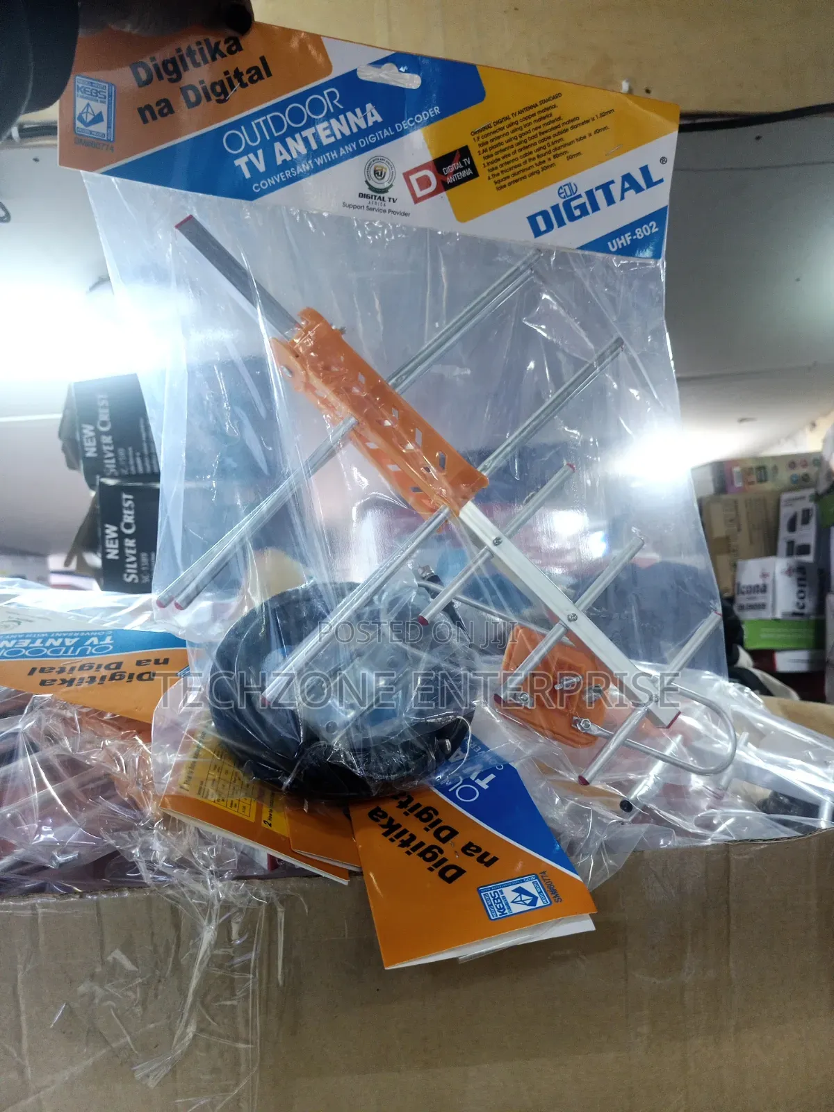 Digital Tv Antenna/Aerial With Long Cable 