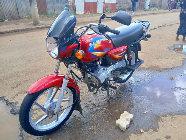 Bajaj Boxer 125 2026 Red - thumbnail 4