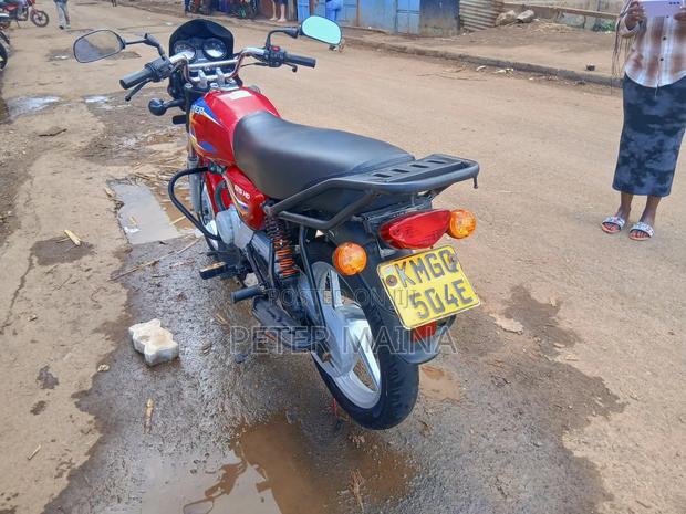 Bajaj Boxer 125 2026 Red - thumbnail 8