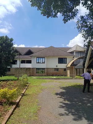 20bdrm House in Karen C for sale