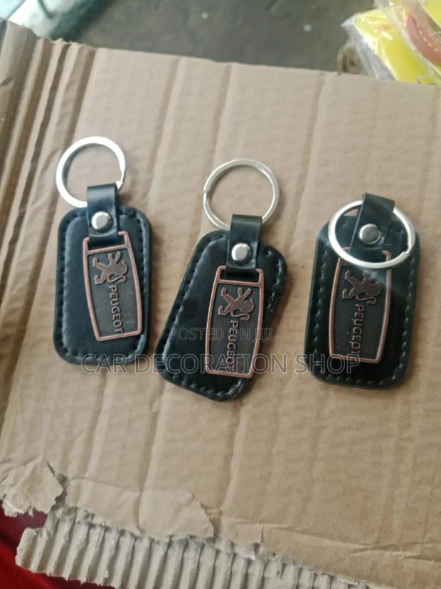 Peugout Key Chain - main view